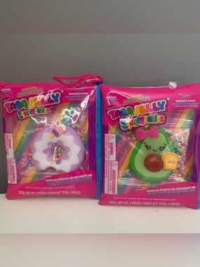 Taba Jelly Squishy Toy with Charm and Pouch set /2/